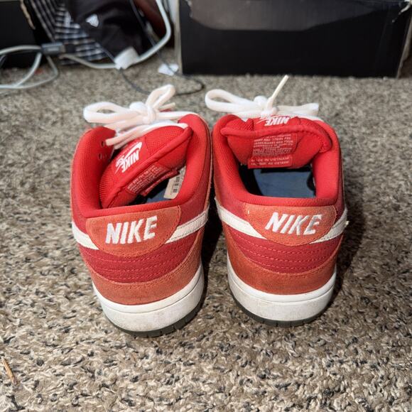 Size 9 - Nike Dunk Pro SB Low Challenge Red main image 5